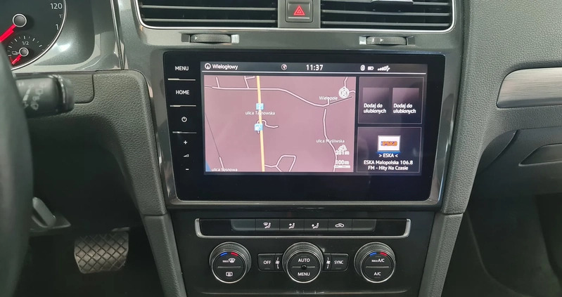 Volkswagen Golf cena 73899 przebieg: 123500, rok produkcji 2018 z Pilica małe 379